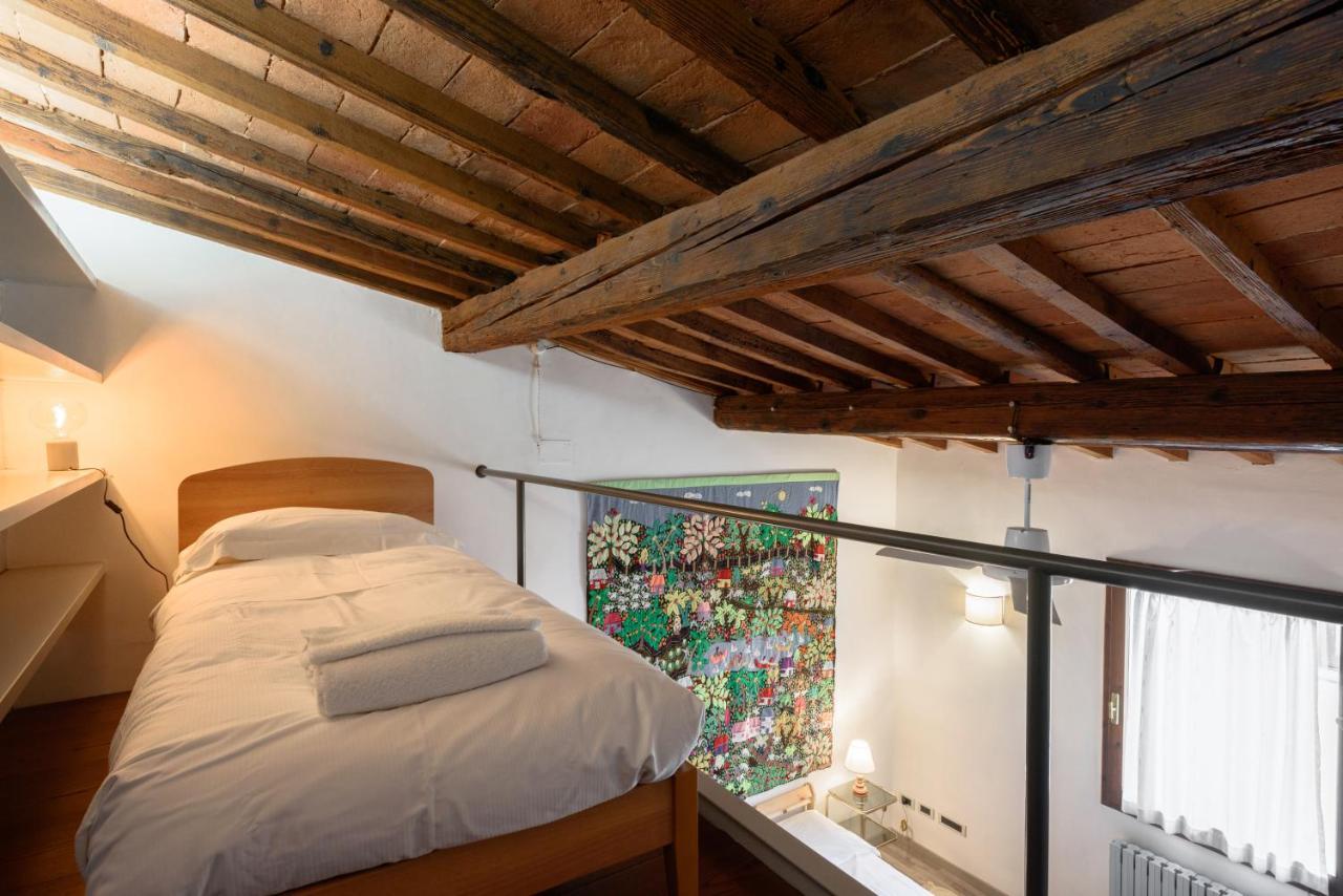 San Giovanni House By Mmega Florence Luaran gambar